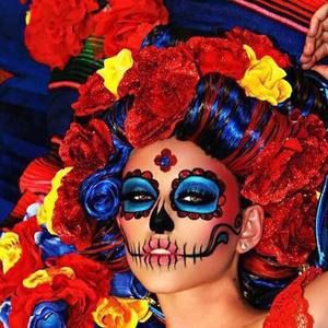 Meet your Posher, Serina